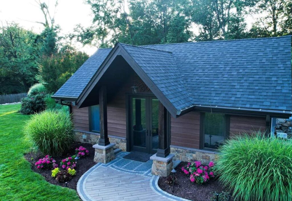 Pool House